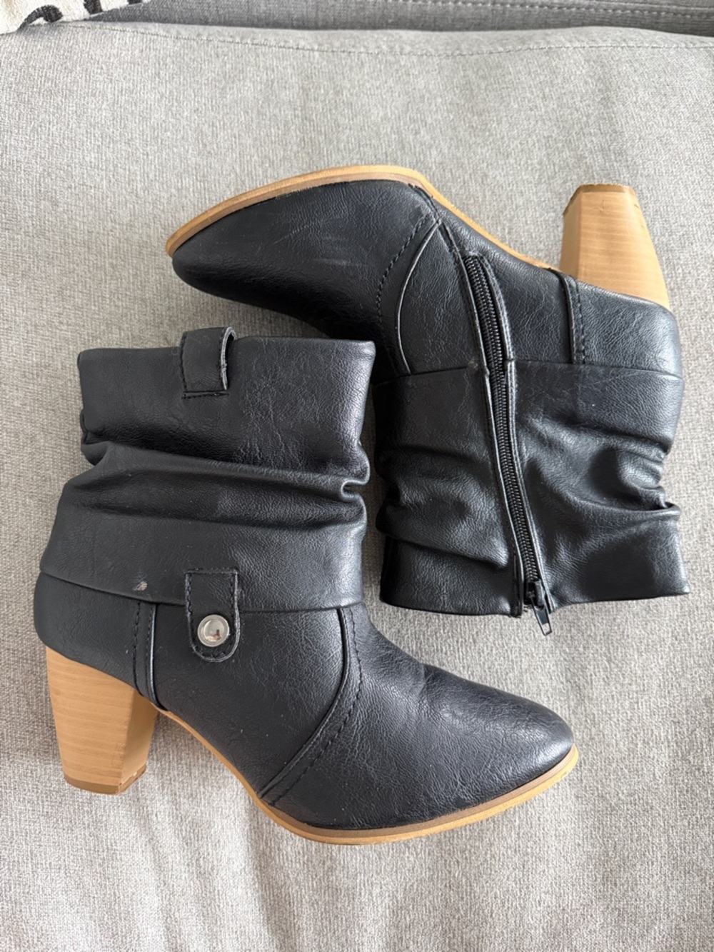 Black Women's Heeled Ankle Boots